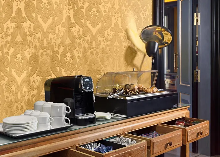 Hotel Boutique H10 Catalunya Plaza 3*