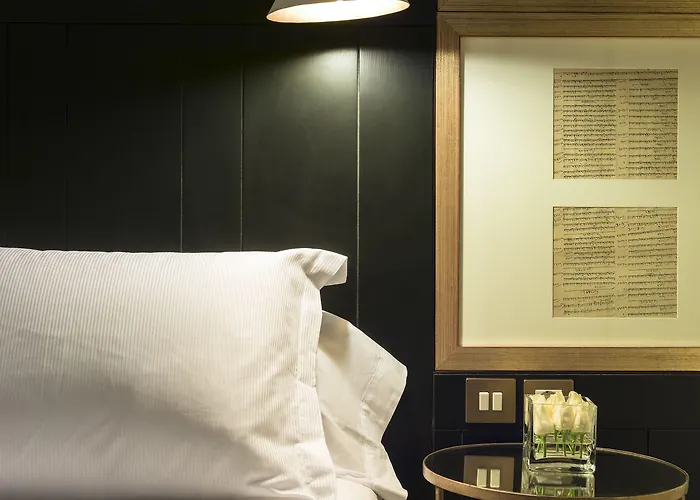 Hotel Boutique H10 Catalunya Plaza 3*