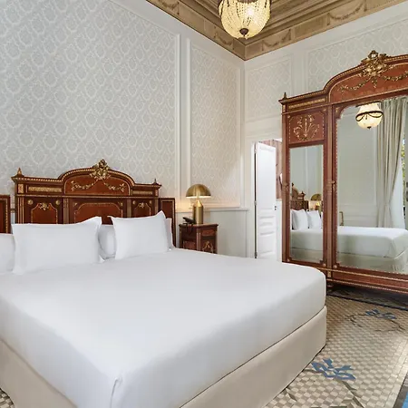 Отель Boutique H10 Catalunya Plaza 3*