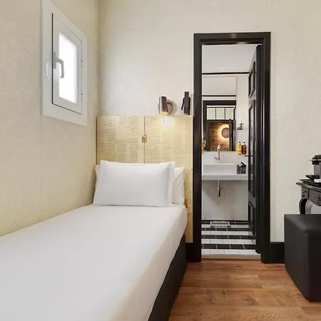 Boutique H10 Catalunya Plaza Отель Барселона